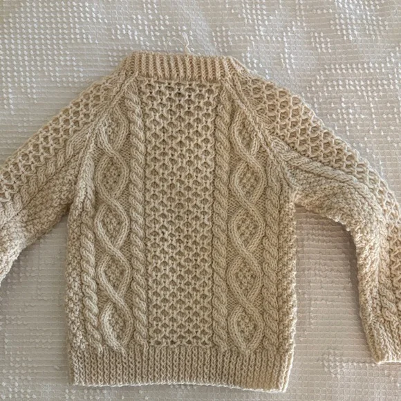 Child’s Cozy Cable Knit Wool Sweater- Vintage Handmade - Picture 11 of 12